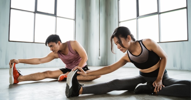 Long-Term Risks of Acetaminophen and NSAIDs vs Chiropractic Care